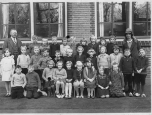F555 Dorpsschool klassefoto 1935